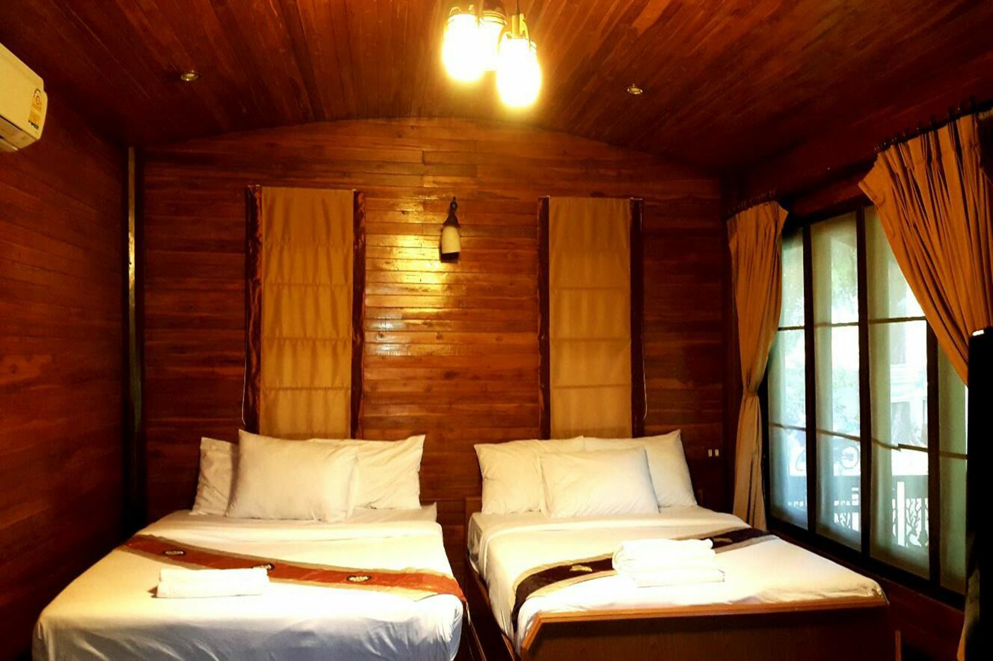 Ban Sairung Hotel Rayong Luaran gambar