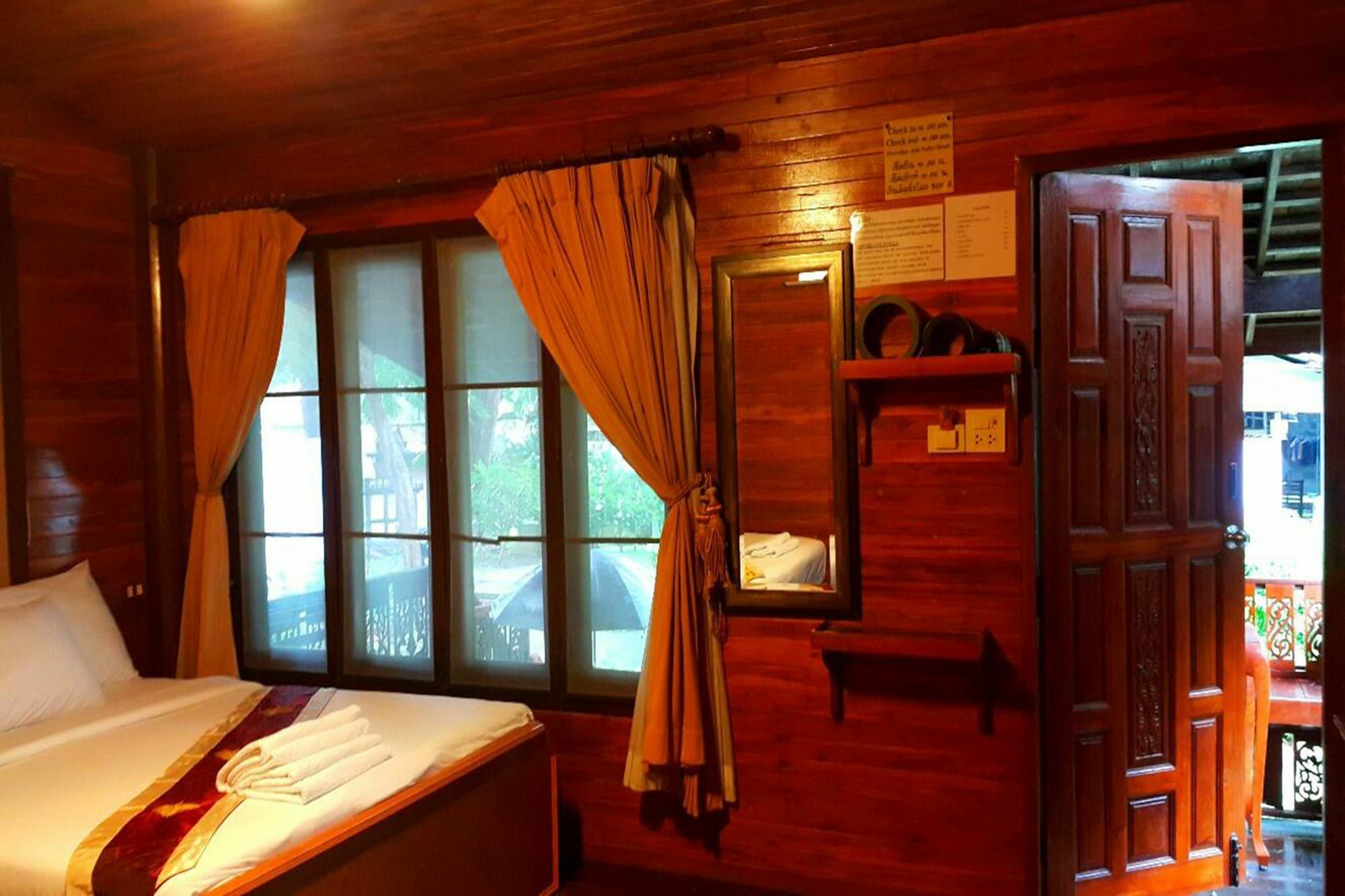 Ban Sairung Hotel Rayong Luaran gambar